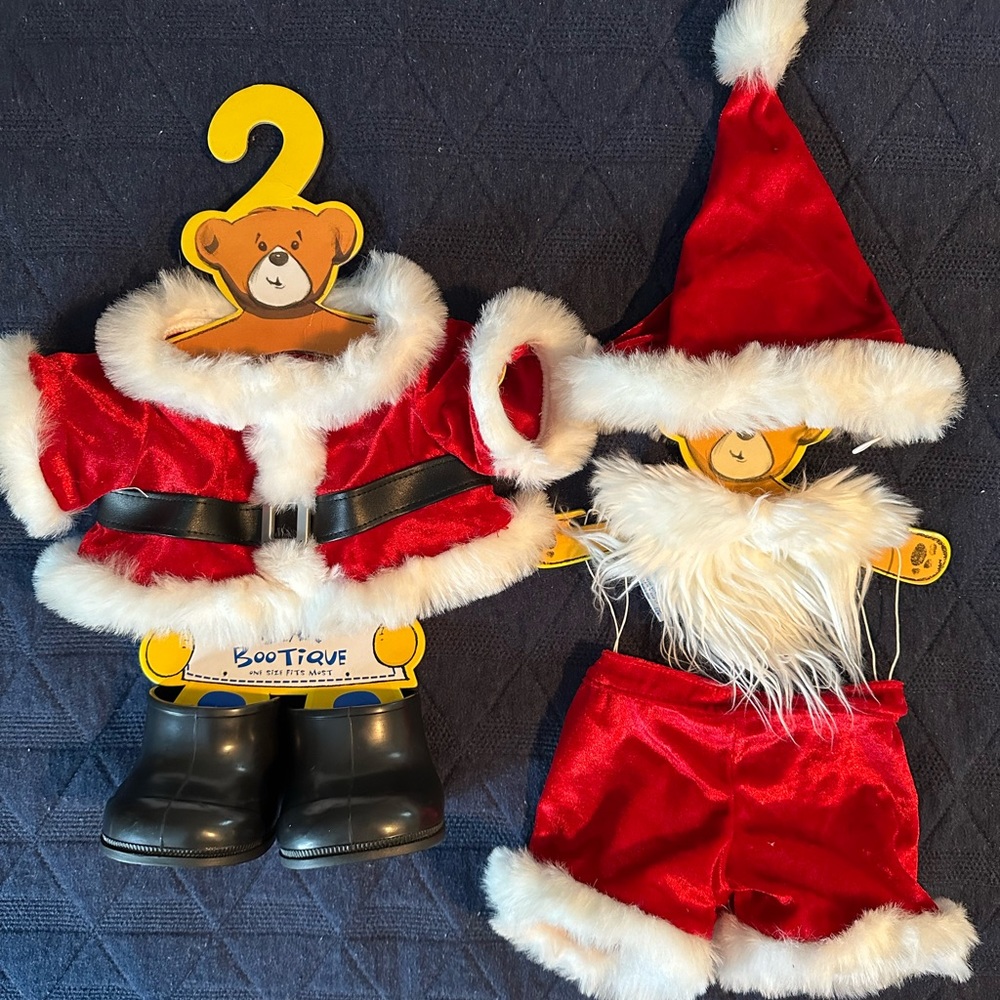 Build-A-bear Santa suit (In great condition)